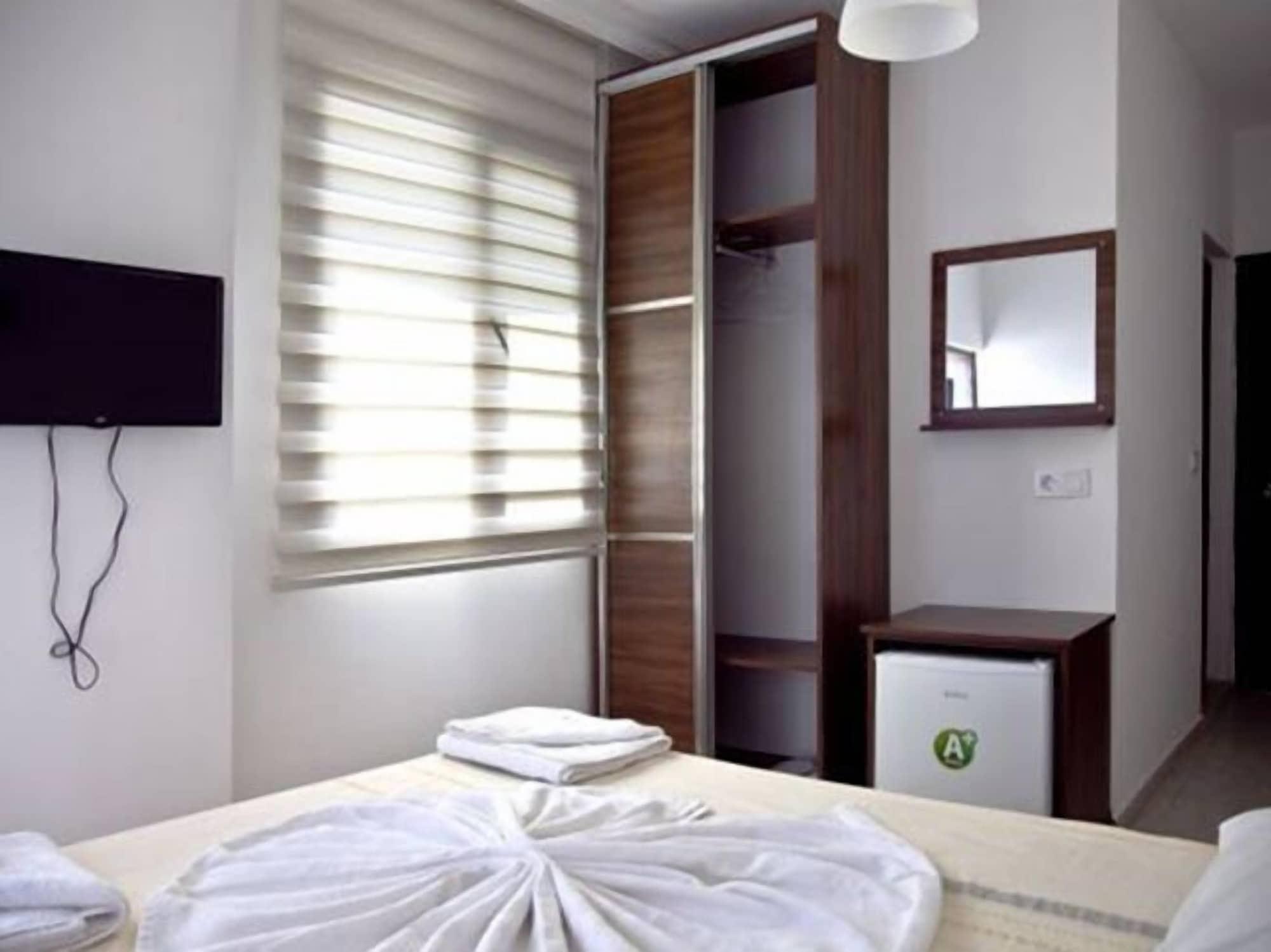 Sahin Motel & Restaurant Yaliciftlik Exterior photo